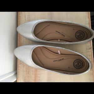 Silver and Gold Flats